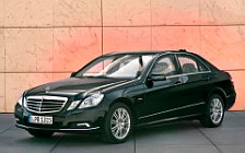 Обои автомобили Mercedes-Benz E-class Guard - 2011