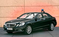 Обои автомобили Mercedes-Benz E-class Guard - 2011