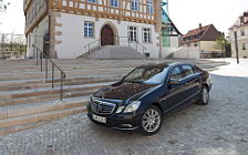 Обои автомобили Mercedes-Benz E-class Guard - 2011