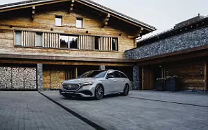   Mercedes-Benz E 300 e AMG Line Estate - 2023