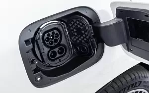   Mercedes-Benz EQC 400 4MATIC AMG Line - 2019