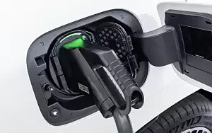   Mercedes-Benz EQC 400 4MATIC AMG Line - 2019