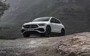   Mercedes-Benz GLA 250 4MATIC AMG Line - 2020