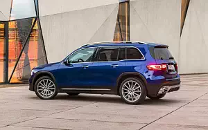   Mercedes-Benz GLB 250 AMG Line - 2019