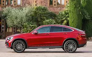 Обои автомобили Mercedes-Benz GLC 300 4MATIC Coupe AMG Line - 2019