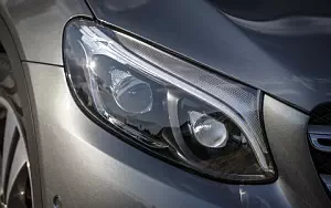 Обои автомобили Mercedes-Benz GLC 220 d 4MATIC Off Road - 2015