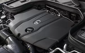 Обои автомобили Mercedes-Benz GLC 220 d 4MATIC Off Road - 2015
