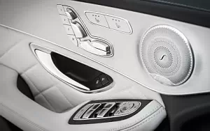 Обои автомобили Mercedes-Benz GLC 220 d 4MATIC Off Road - 2015