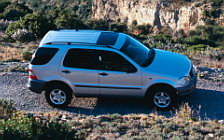   Mercedes-Benz ML230 - 1998