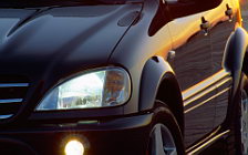   Mercedes-Benz ML55 AMG - 2000