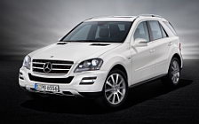   Mercedes-Benz M-Class Grand Edition - 2010