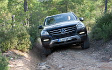 Обои автомобили Mercedes-Benz M-Class - 2011