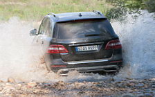 Обои автомобили Mercedes-Benz M-Class - 2011