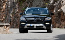 Обои автомобили Mercedes-Benz M-Class - 2011