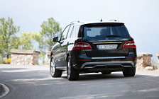 Обои автомобили Mercedes-Benz M-Class - 2011