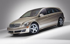 Обои автомобили Mercedes-Benz R500 - 2005