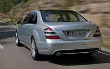 Обои автомобили Mercedes-Benz S-class AMG Sports Package - 2005