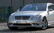 Обои автомобили Mercedes-Benz S-class AMG Sports Package - 2005