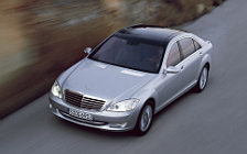 Обои автомобили Mercedes-Benz S500 - 2005