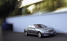 Обои автомобили Mercedes-Benz S500 - 2005