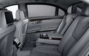   Mercedes-Benz S600 Guard - 2006