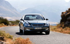 Обои автомобили Mercedes-Benz S500 4MATIC - 2006