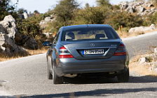 Обои автомобили Mercedes-Benz S500 4MATIC - 2006