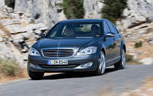 Обои автомобили Mercedes-Benz S500 4MATIC - 2006