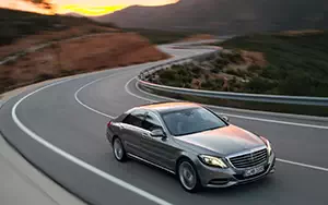 Обои автомобили Mercedes-Benz S400 HYBRID - 2013