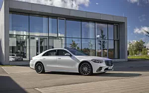 Обои автомобили Mercedes-Benz S 500 4MATIC AMG Line - 2020