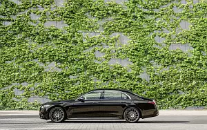   Mercedes-Benz S 580 e AMG Line - 2020