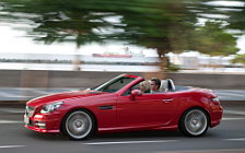   Mercedes-Benz SLK350 AMG Sports Package - 2011