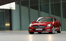   Mercedes-Benz SLK350 AMG Sports Package - 2011