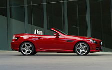   Mercedes-Benz SLK350 AMG Sports Package - 2011
