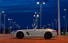 Обои автомобили Mercedes-Benz SLS AMG Roadster - 2011