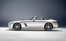 Обои автомобили Mercedes-Benz SLS AMG Roadster - 2011