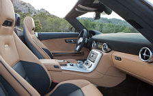 Обои автомобили Mercedes-Benz SLS AMG Roadster - 2011
