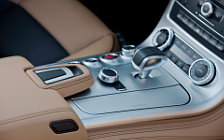 Обои автомобили Mercedes-Benz SLS AMG Roadster - 2011