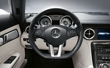 Обои автомобили Mercedes-Benz SLS AMG Roadster - 2011