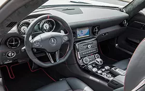 Обои автомобили Mercedes-Benz SLS AMG GT Roadster - 2012