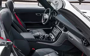 Обои автомобили Mercedes-Benz SLS AMG GT Roadster - 2012