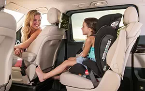   Mercedes-Benz V250 BlueTec Avantgarde - 2014