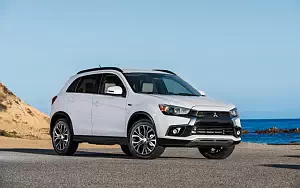   Mitsubishi Outlander Sport SEL US-spec - 2015