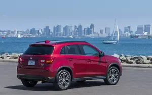   Mitsubishi Outlander Sport GT US-spec - 2016