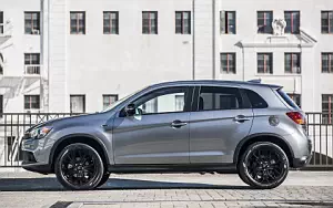   Mitsubishi Outlander Sport Limited Edition US-spec - 2017