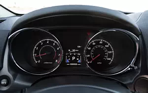 Обои автомобили Mitsubishi Outlander Sport Limited Edition US-spec - 2017