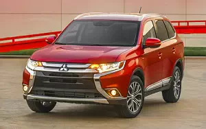   Mitsubishi Outlander GT US-spec - 2015