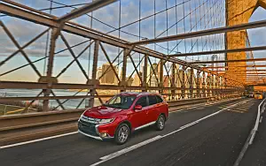   Mitsubishi Outlander GT US-spec - 2015