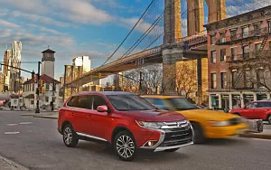   Mitsubishi Outlander GT US-spec - 2015