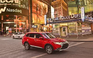   Mitsubishi Outlander GT US-spec - 2015